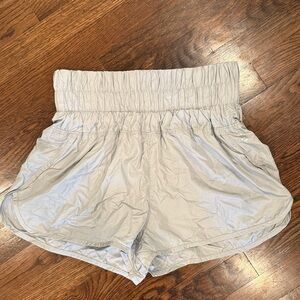 FP Free People Movement The Way Home Short Gray Sz Med